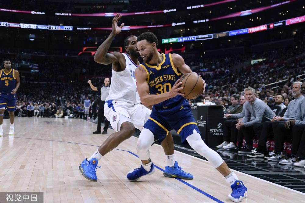 她曾于19 她曾于19