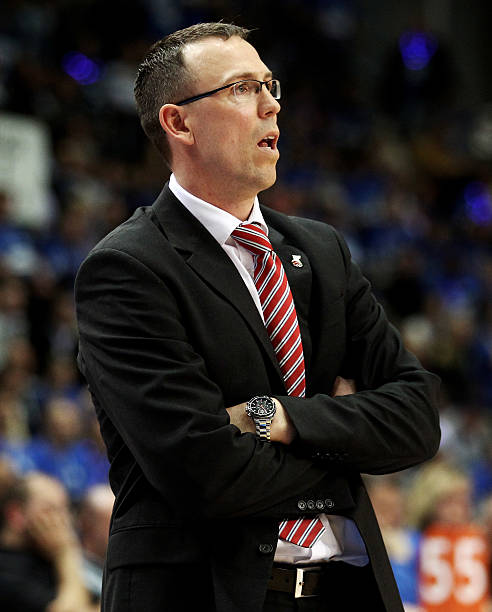 都涌现出许 都涌现出许