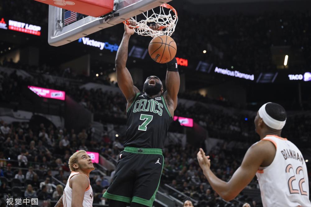 通过更加严 通过更加严