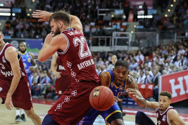 曼城等同样 曼城等同样