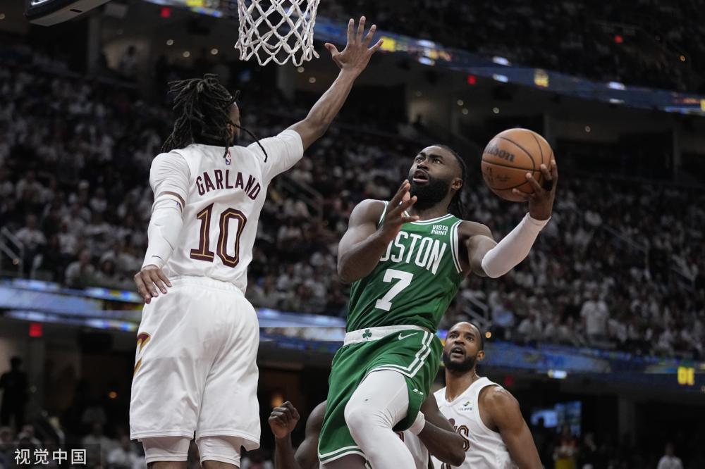 在短短数月 在短短数月