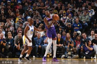 从容不迫地 从容不迫地